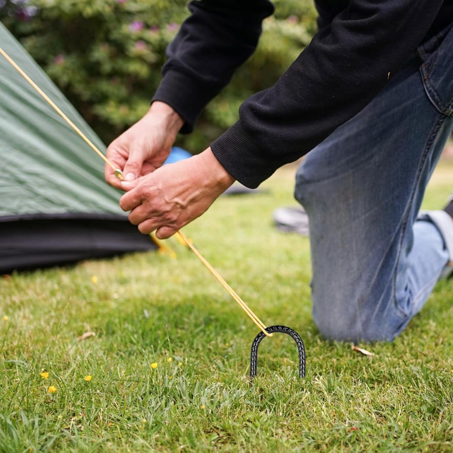 12 Inch Rebar Stakes,8 Packs Heavy Duty Metal U Hook Garden Ground Stakes for Camping Tent Canopy or Supporting for Garden Landscapes Fences Stakes (U Shape-Black, U-12"x0.3"-8pcs)