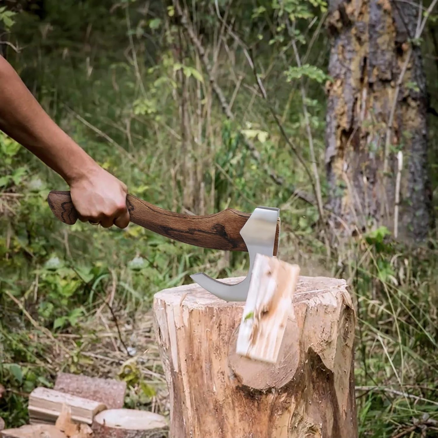 15" Camping Hatchet, Hand-Forged Axe with Sheath for Wood Chopping and Splitting, Bushcraft Axe with Beech Handle for Outdoor Camping and Survival