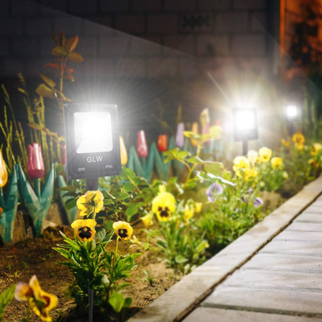 12V~60V 30W LED Flood Light Outdoor Waterproof IP65 Super Bright Outdoor Light LED Energy Saving Work Light 6000K 2700LM Daylight White 150W Halogen Lamp Equivalent