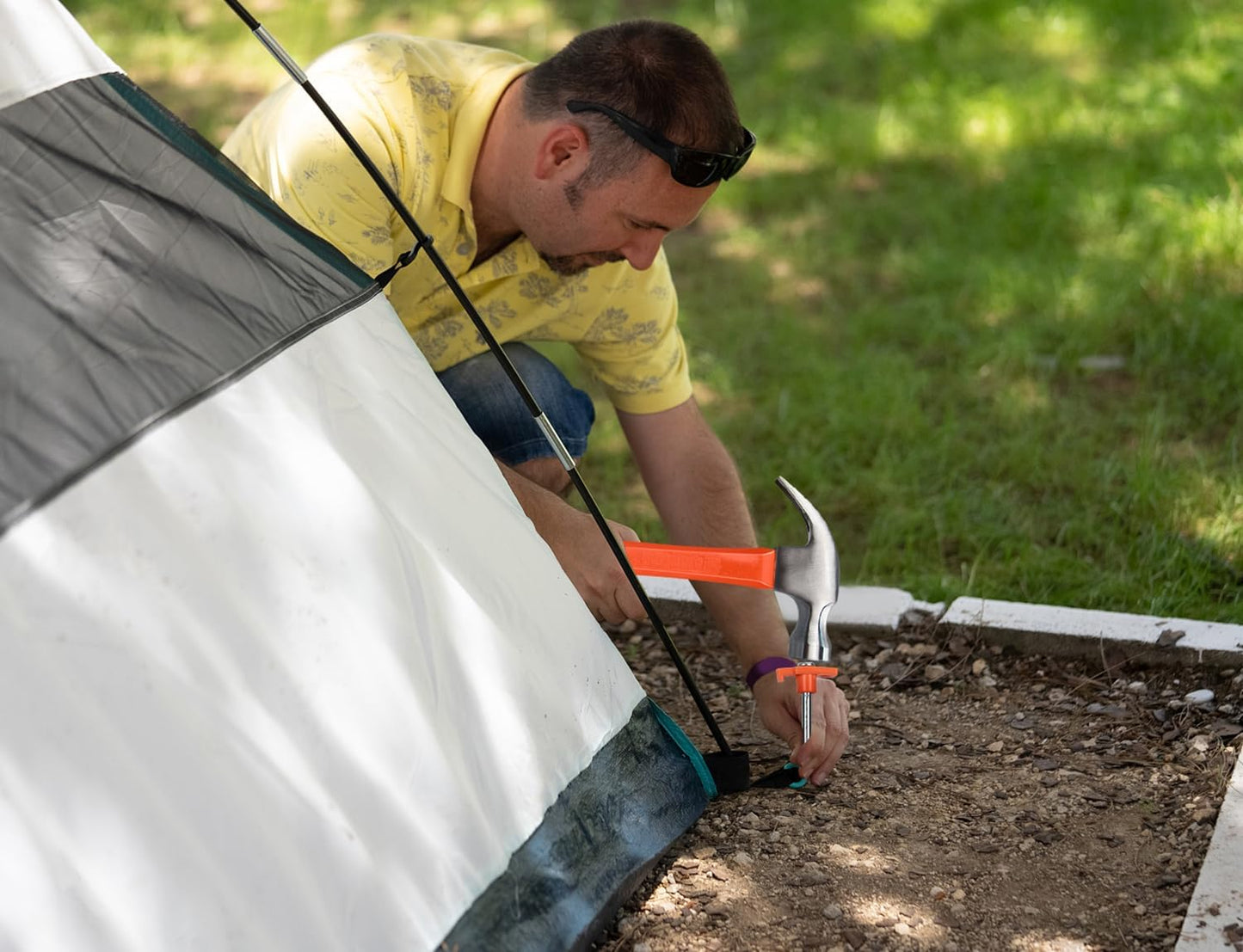 10 Pack 10in Heavy Duty Tent Stakes and Hammer Set, with Storage Pouch, for Outdoor Camping Tent, Tarp, Canopy, Picnic, Shade