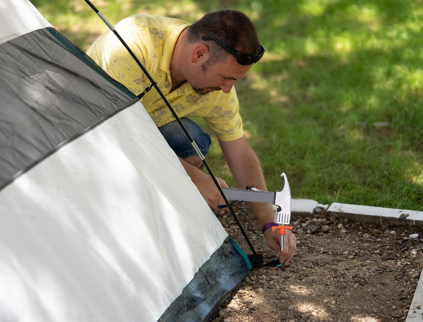 10 Pack 10in Heavy Duty Tent Stakes and Hammer Set, with Storage Pouch, for Outdoor Camping Tent, Tarp, Canopy, Picnic, Shade