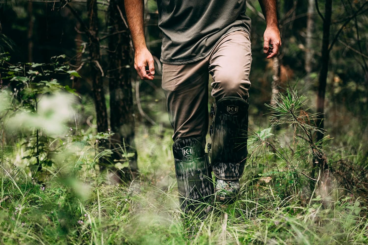 Knight & Hale Snake Gaiters - Mossy Oak® Original Bottomland®