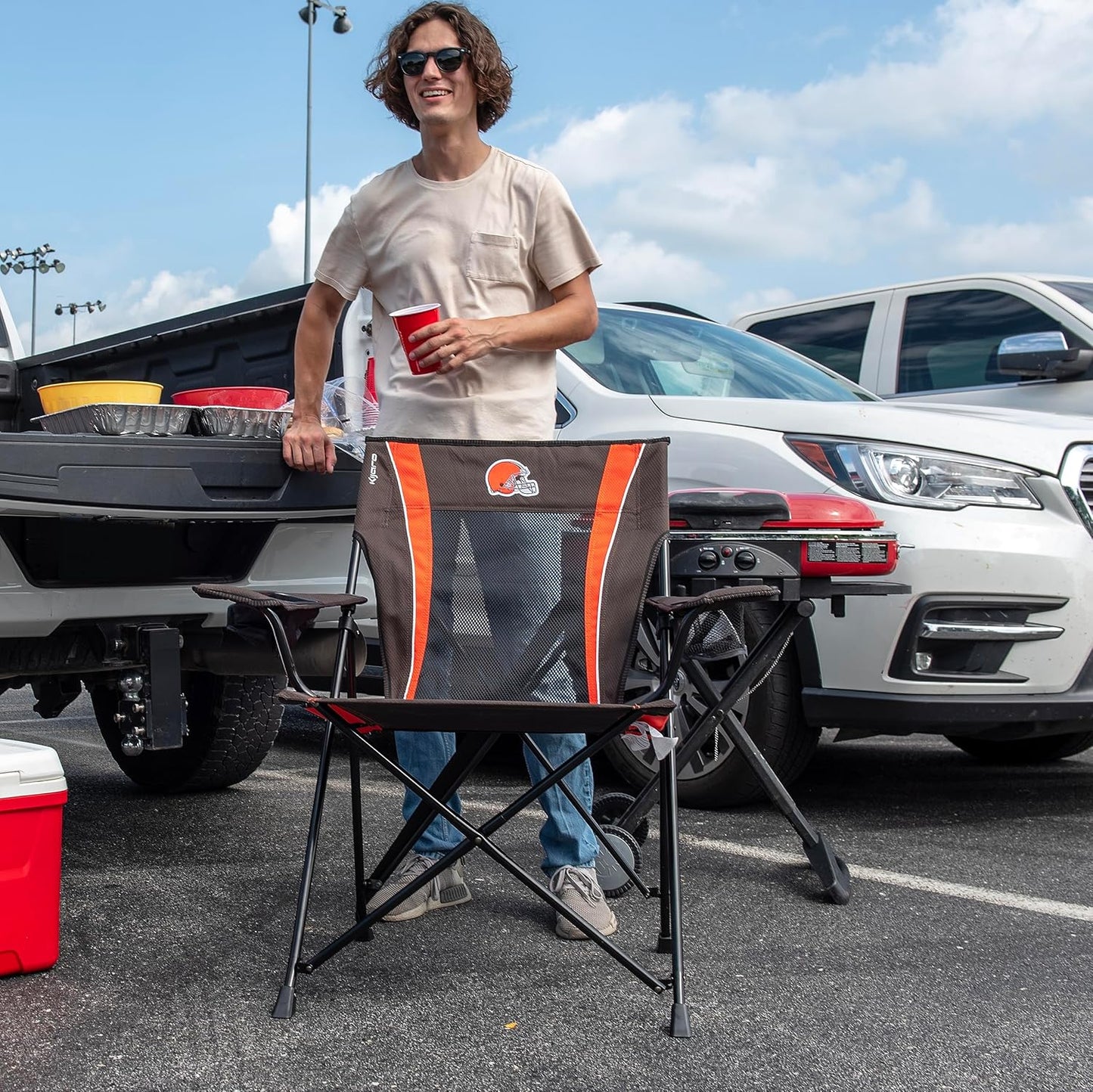 Kijaro Sports Fan Folding Chair, 26" L x 35.5" W x 37" H, Cleveland Browns