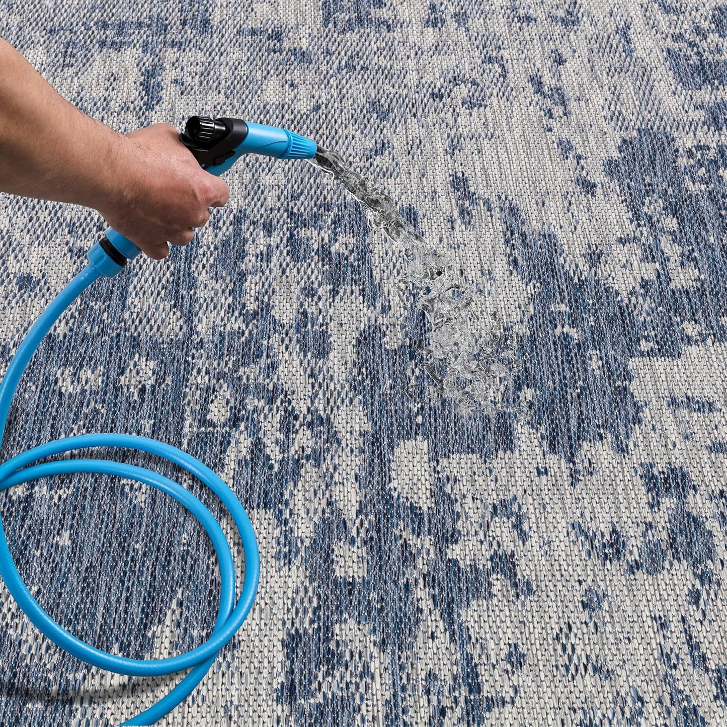 Keen Home Design Terrace Outdoor Round Rug - 5ft Round Washable Indoor/Outdoor Rug for Patio, Kitchen, Balcony, Beach, Garden, Deck and Porch, Size: 5'3" Round